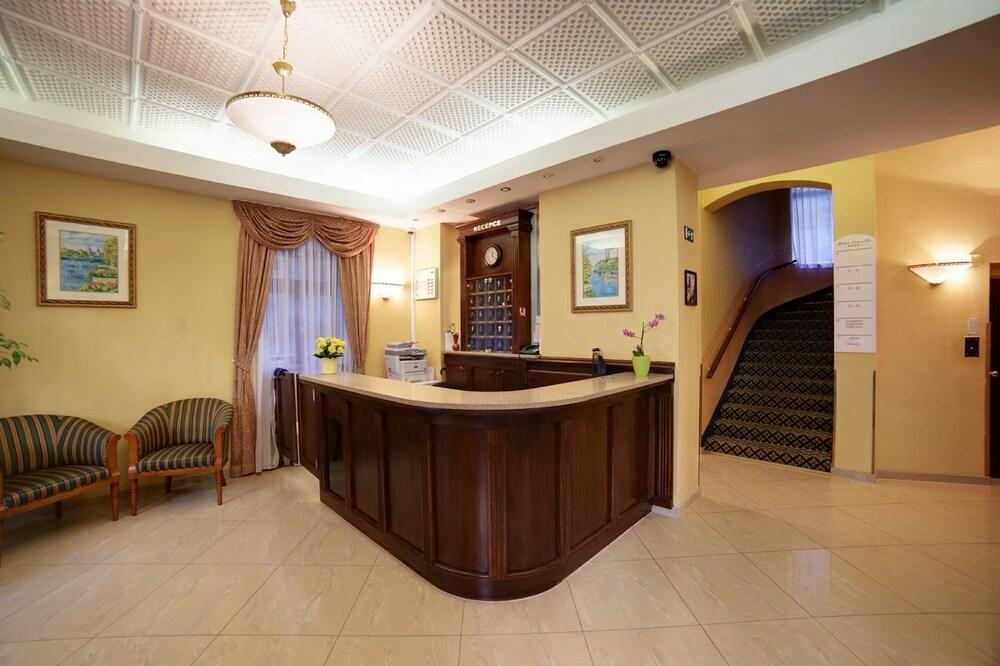 Hotel Lauretta